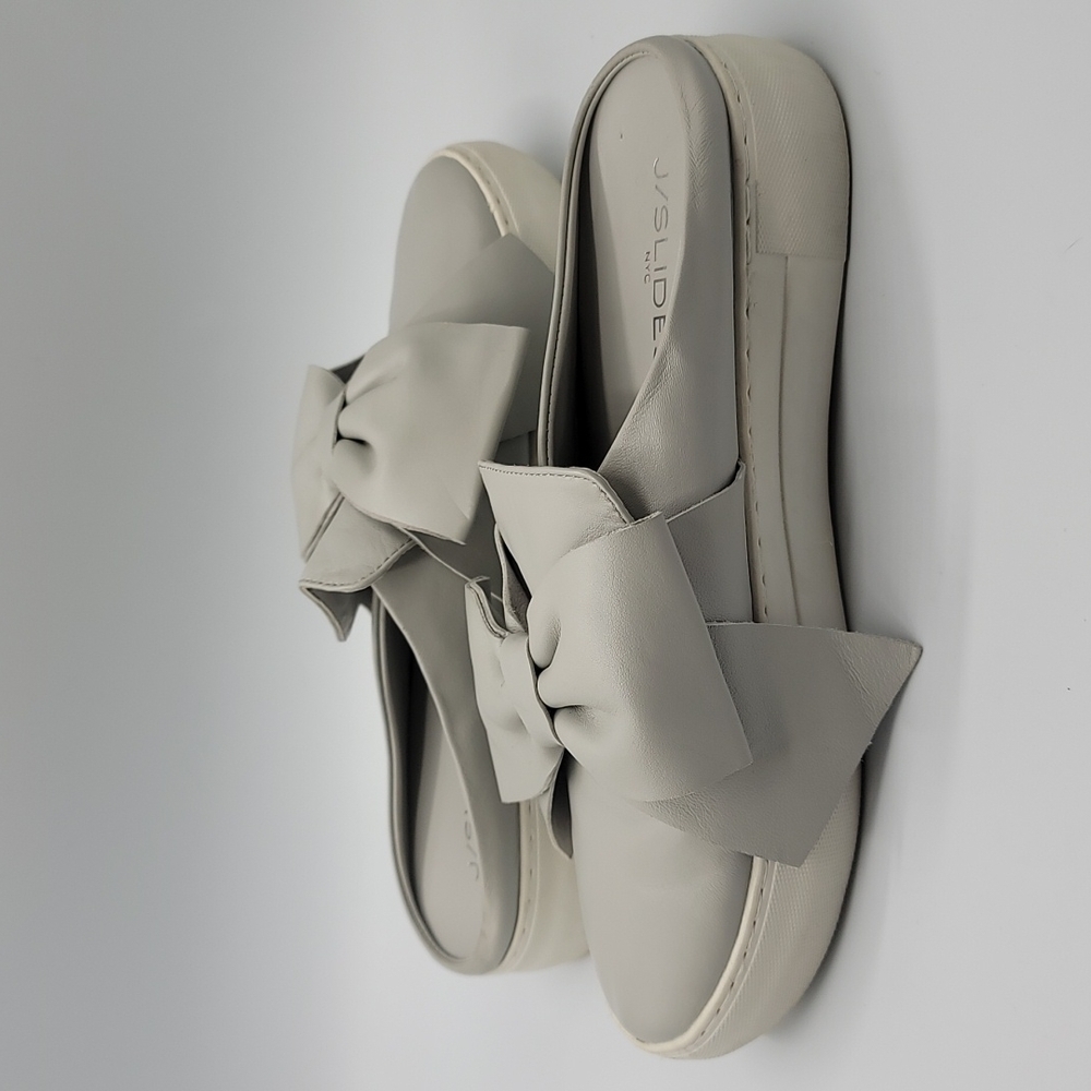 J/slides womens slipon shoes. Size 7 - Picture 5 of 6
